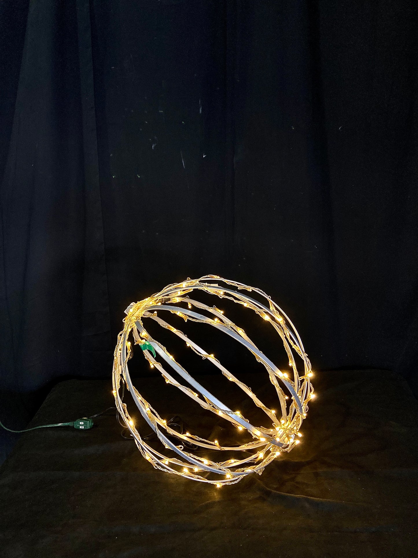 3D Aluminum Frame Ball (3 x sizes available)