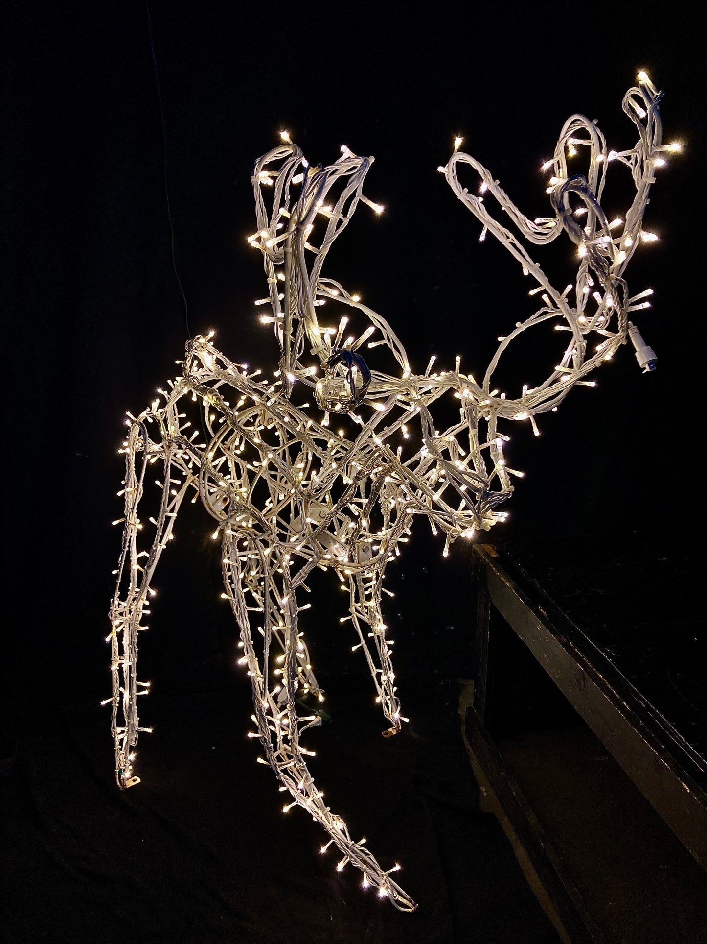 3D Steel Frame Standing Reindeer