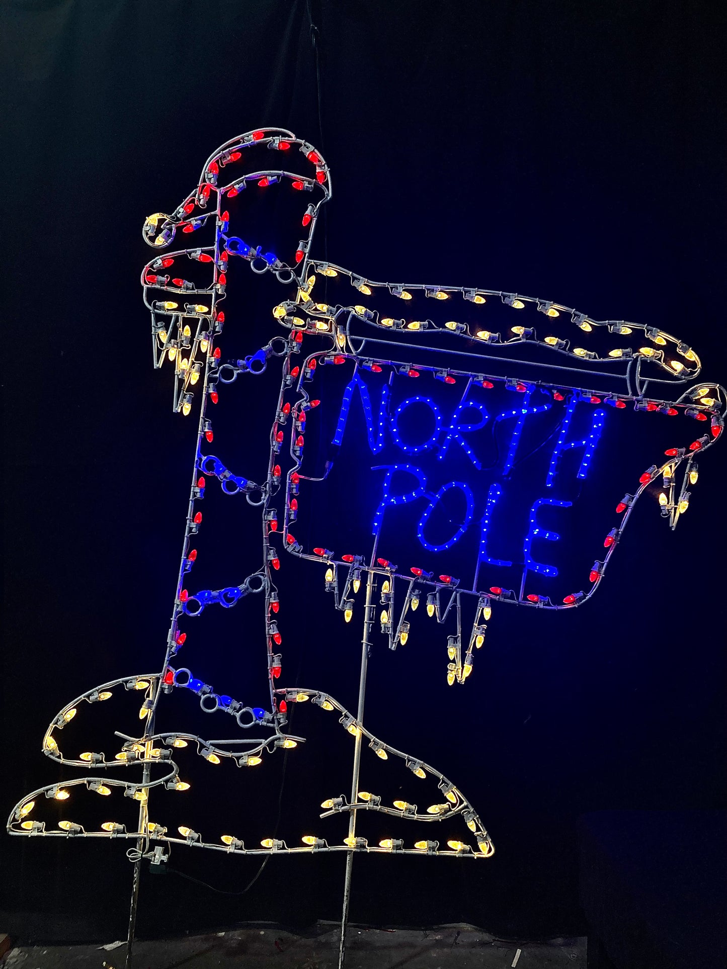 2D Steel Frame "North Pole" Sign Motif