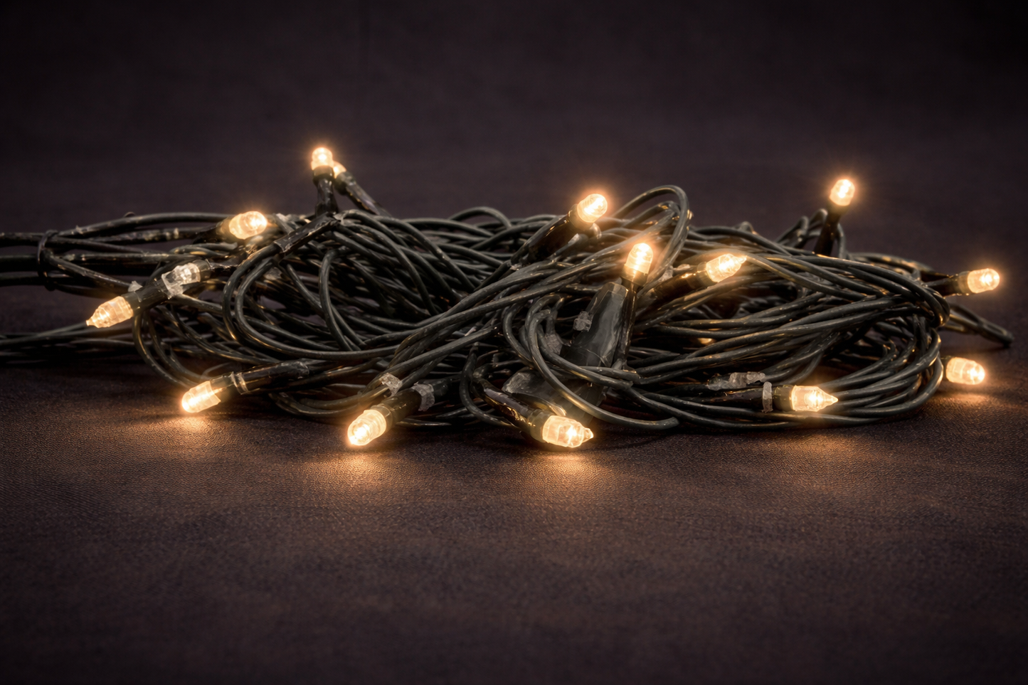 5MM LED Light Strings- 35' 12" Spacing, With Green Wire (XL-L90611)